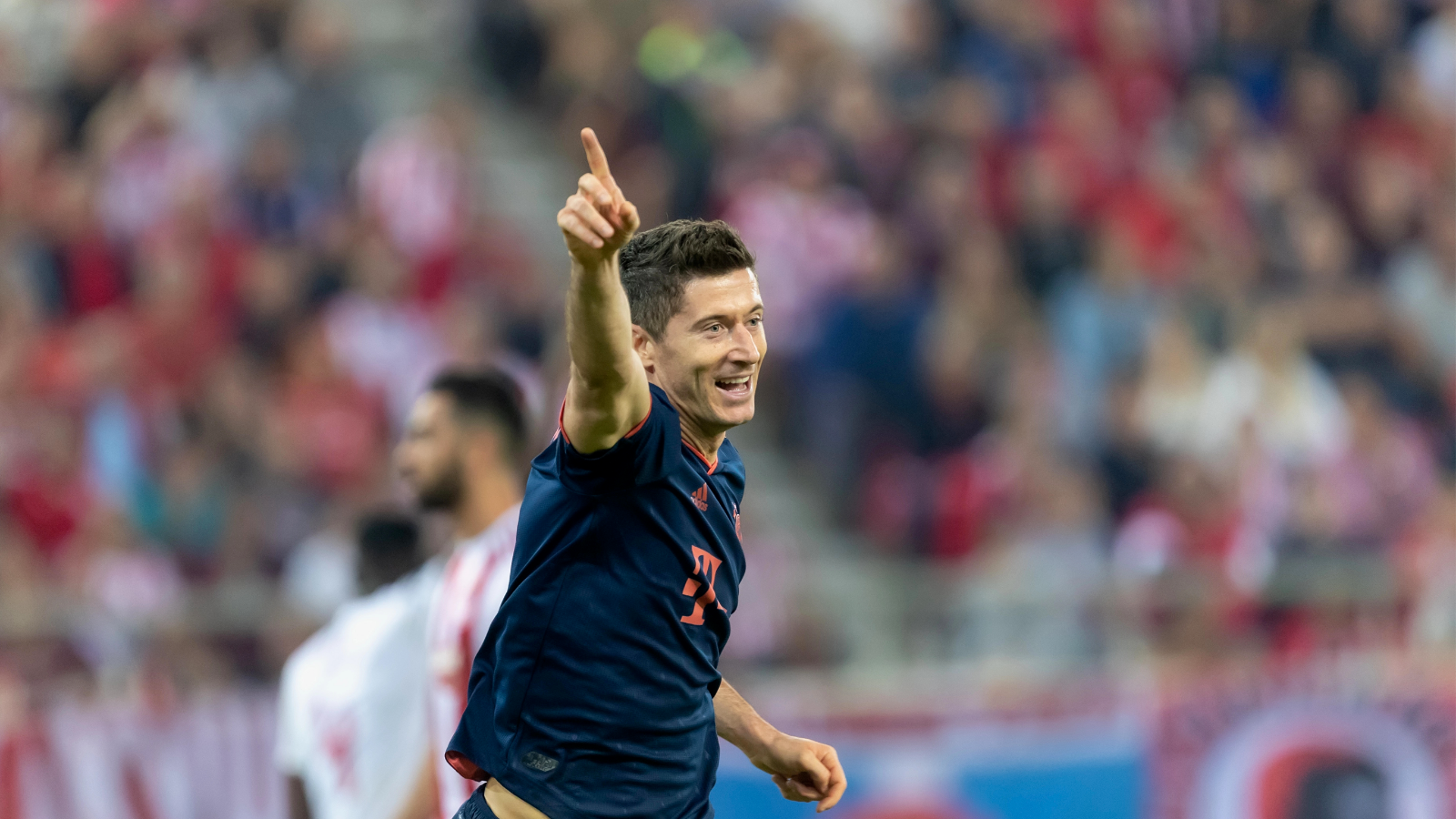 Robert Lewandowski im Spiel (Archivbild)